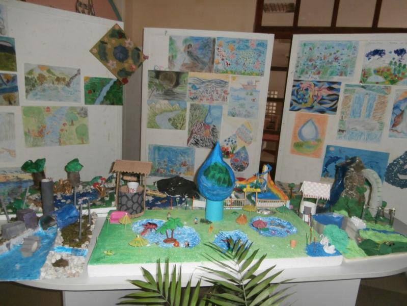 РИОСВ-Пазарджик награди Валентина Златанова, ученичка в 10-ти клас на СОУ”Ал.Иванов-Чапай” гр.Белово.