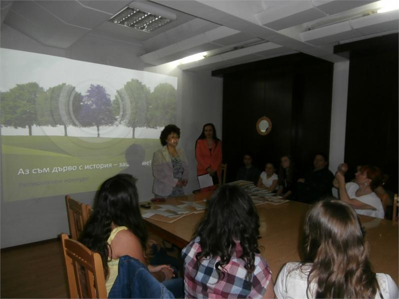 РИОСВ награди участниците в конкурса „Аз съм дърво с история – защити ме!“