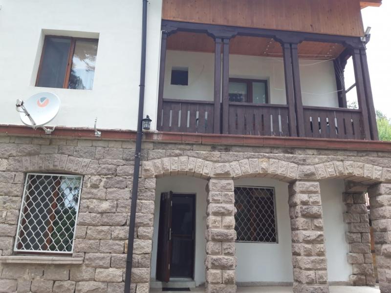 Вила № 4, яз. Батак, м. Дъното